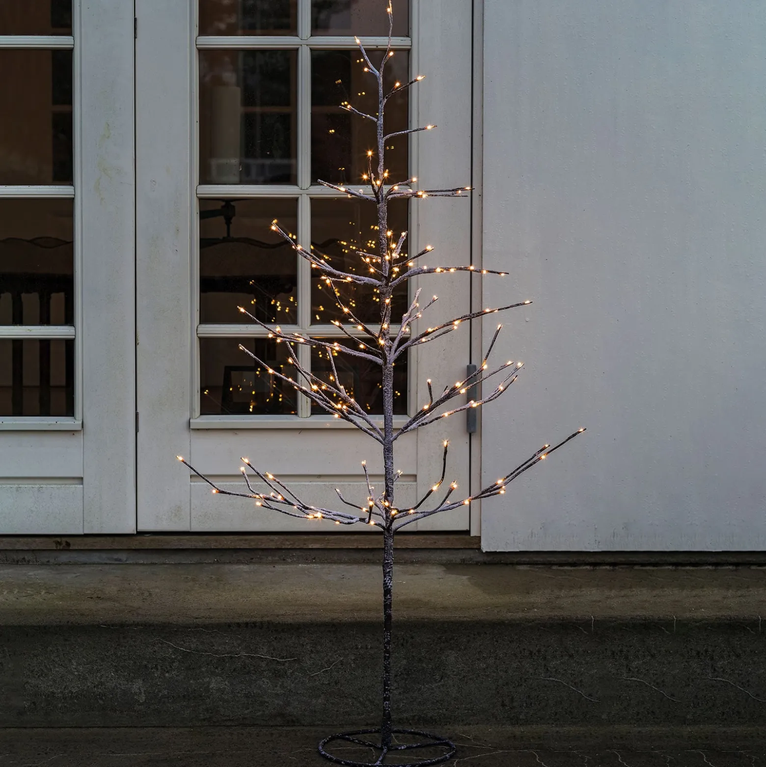 Alex LED-kuusi lumisella ilmeellä, korkeus 90 cm
