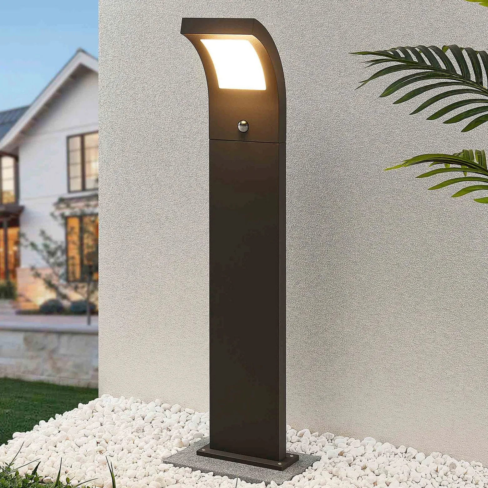 Arcchio Advik LED-projektori, 100 cm, antrasiitti, sensori, IP54