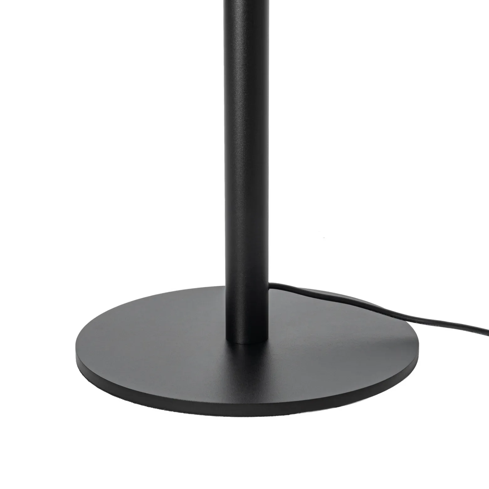 Arcchio Frile LED-lattiavalaisin, musta, korkeus 190 cm, himmennettävä