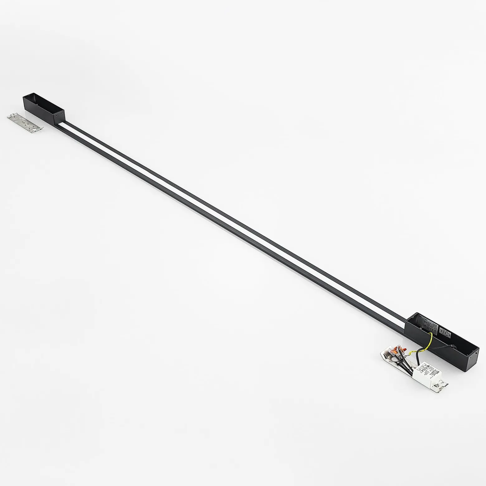 Arcchio Ivano -LED-seinävalaisin 170 cm, musta