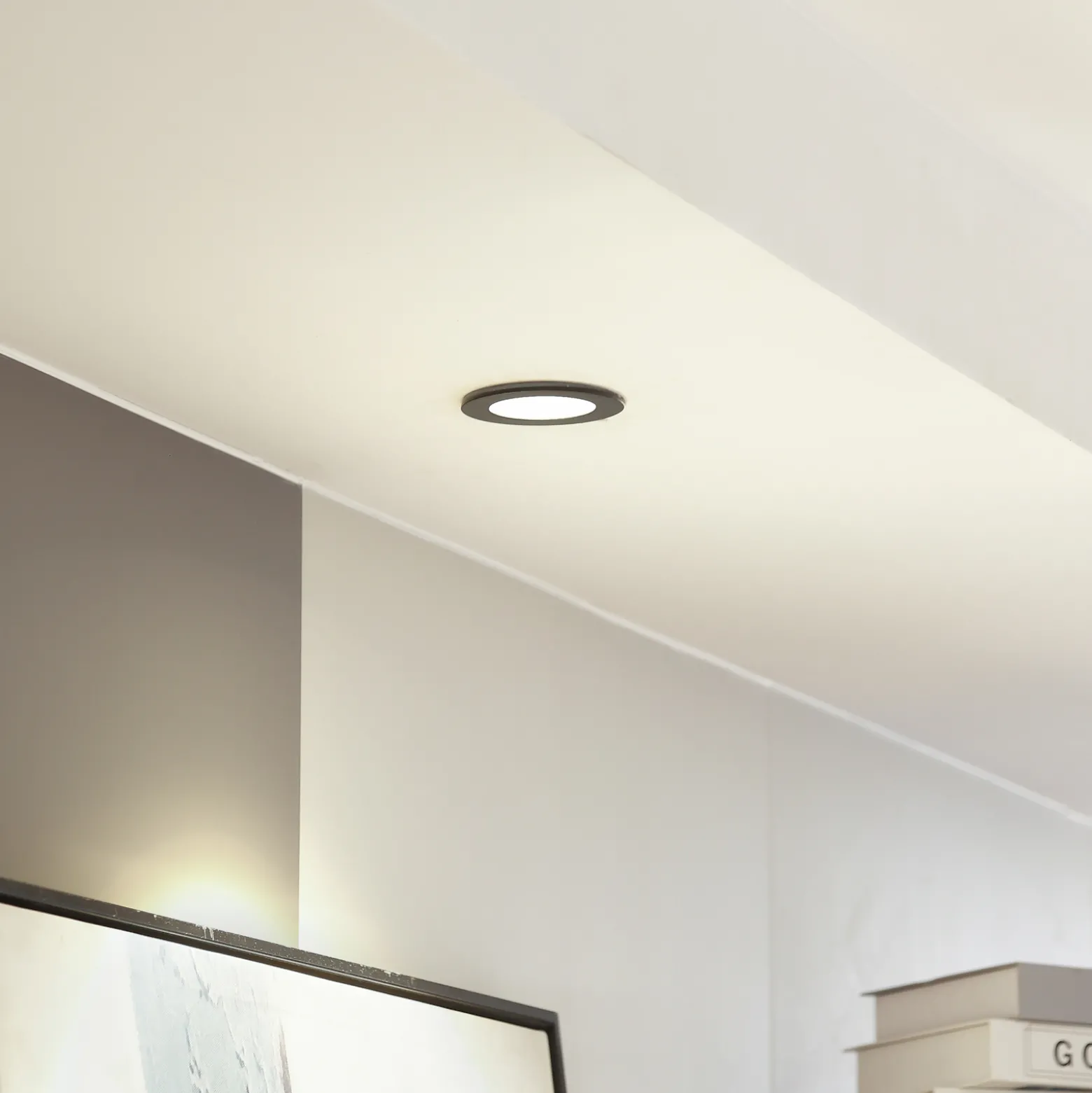 Arcchio LED-alasvalo Aryx, musta, 3 000K