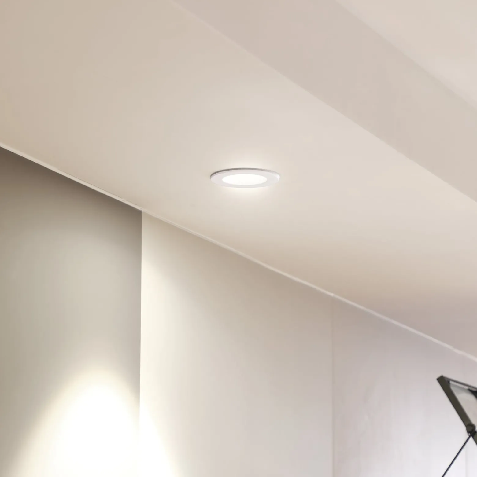 Arcchio LED-alasvalo Aryx, valkoinen, 4000K