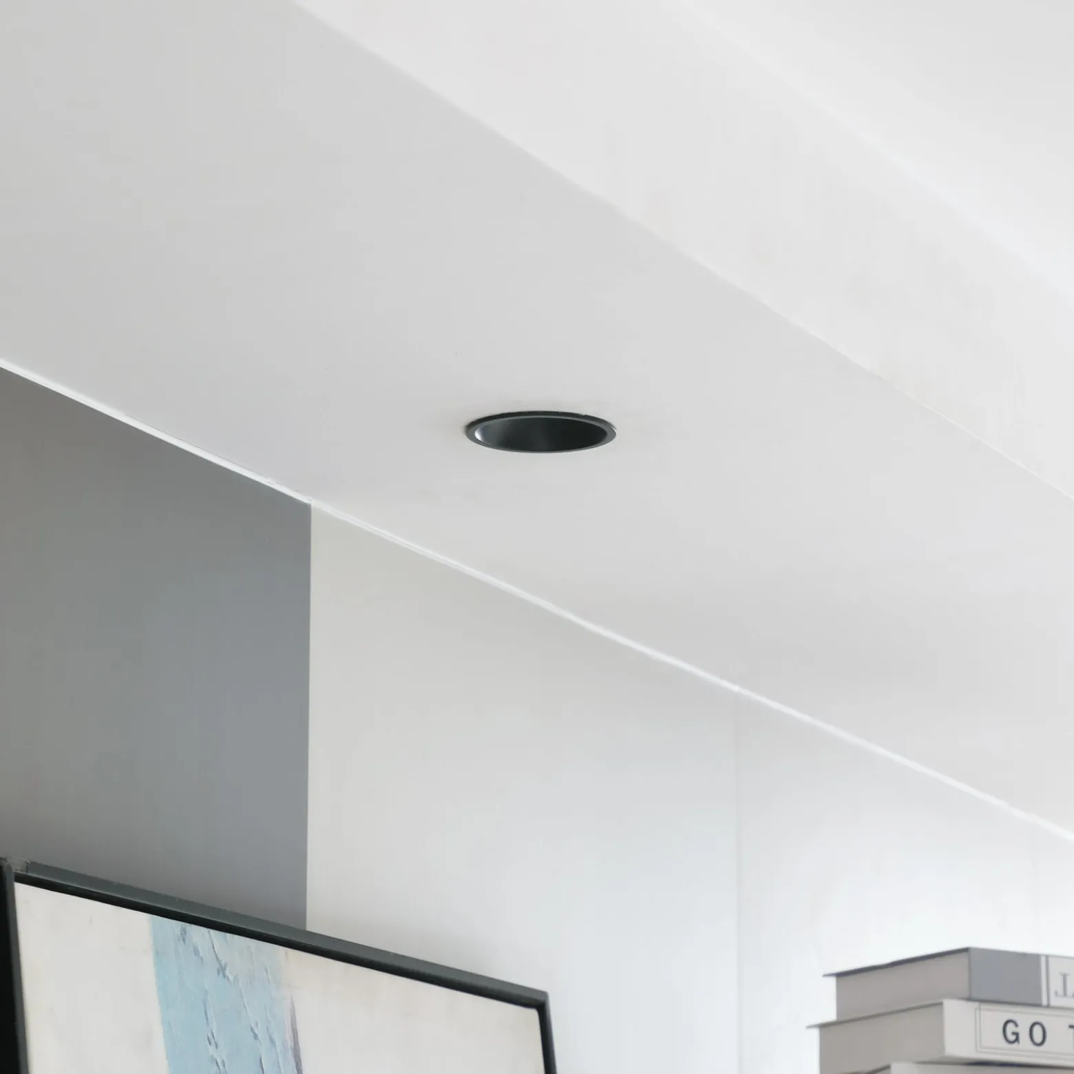 Arcchio LED-alasvalo Niria, musta, 4000K