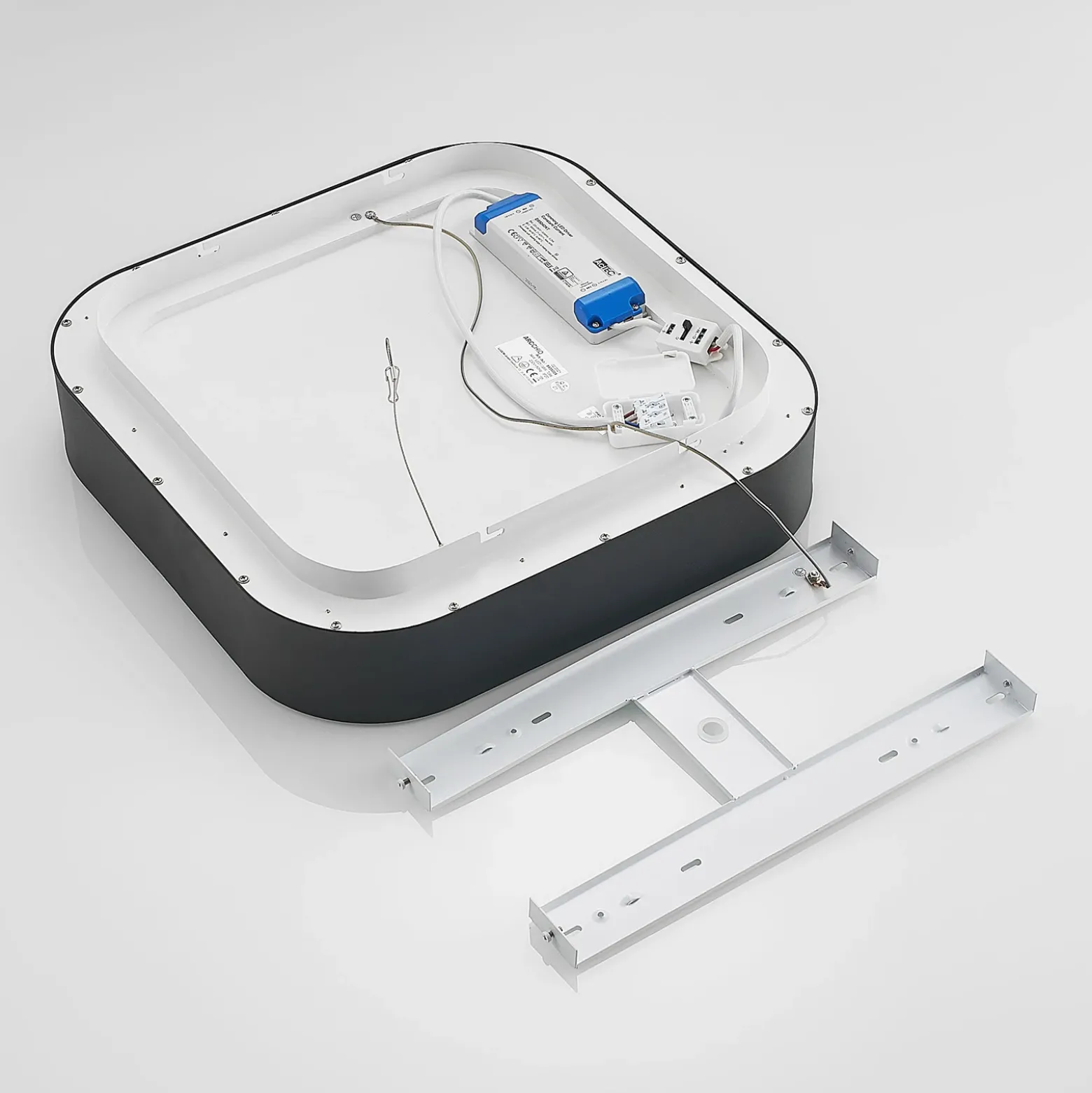 Arcchio LED-kattovalaisin Aleksi, 45 x 45 cm, musta, CCT