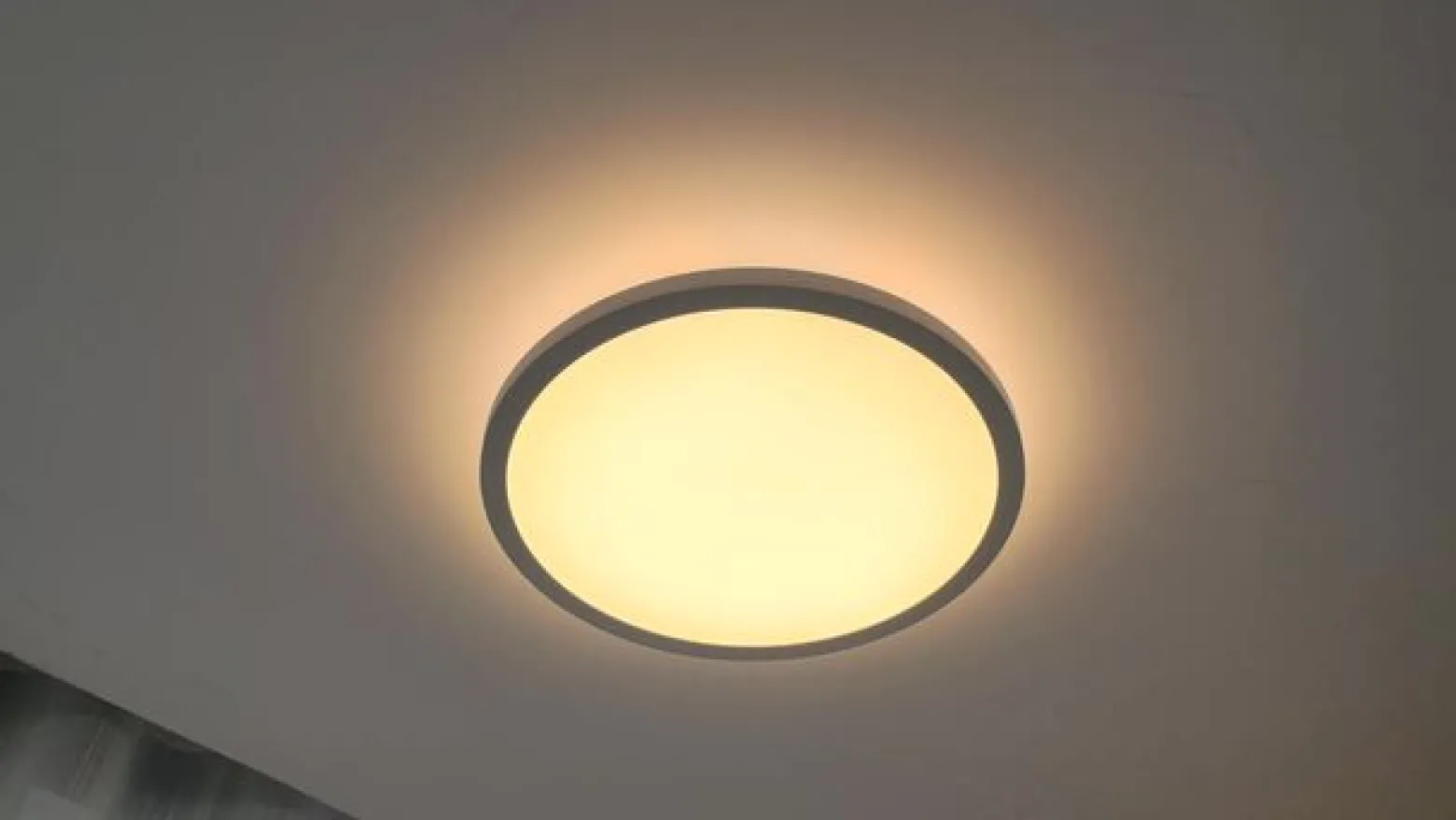 Arcchio LED-kattovalaisin Brenda, Ø 40 cm, CCT, kaukosäädin