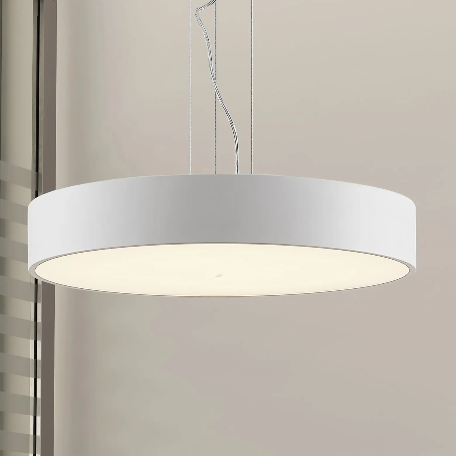 Arcchio LED-riippuvalaisin Noabelle, Ø 60 cm, valkoinen, metalli