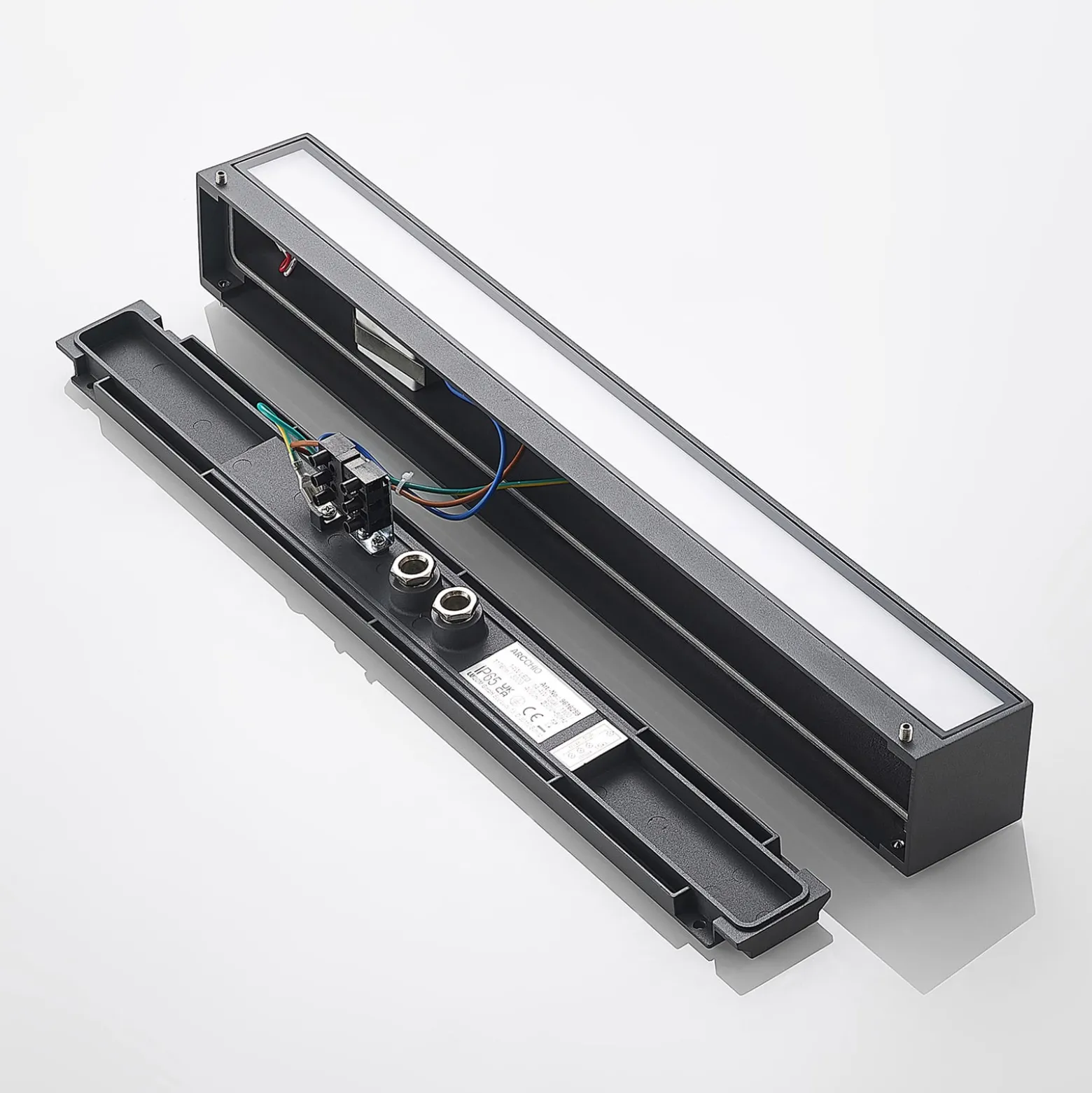 Arcchio LED-seinävalaisin Lengo, 50 cm, 1-lamppuinen, antrasiitti, CCT