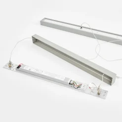 Arcchio LED toimisto-riippuvalaisin Jolinda, hopea, 118cm, ylös/alas, ylös/alas