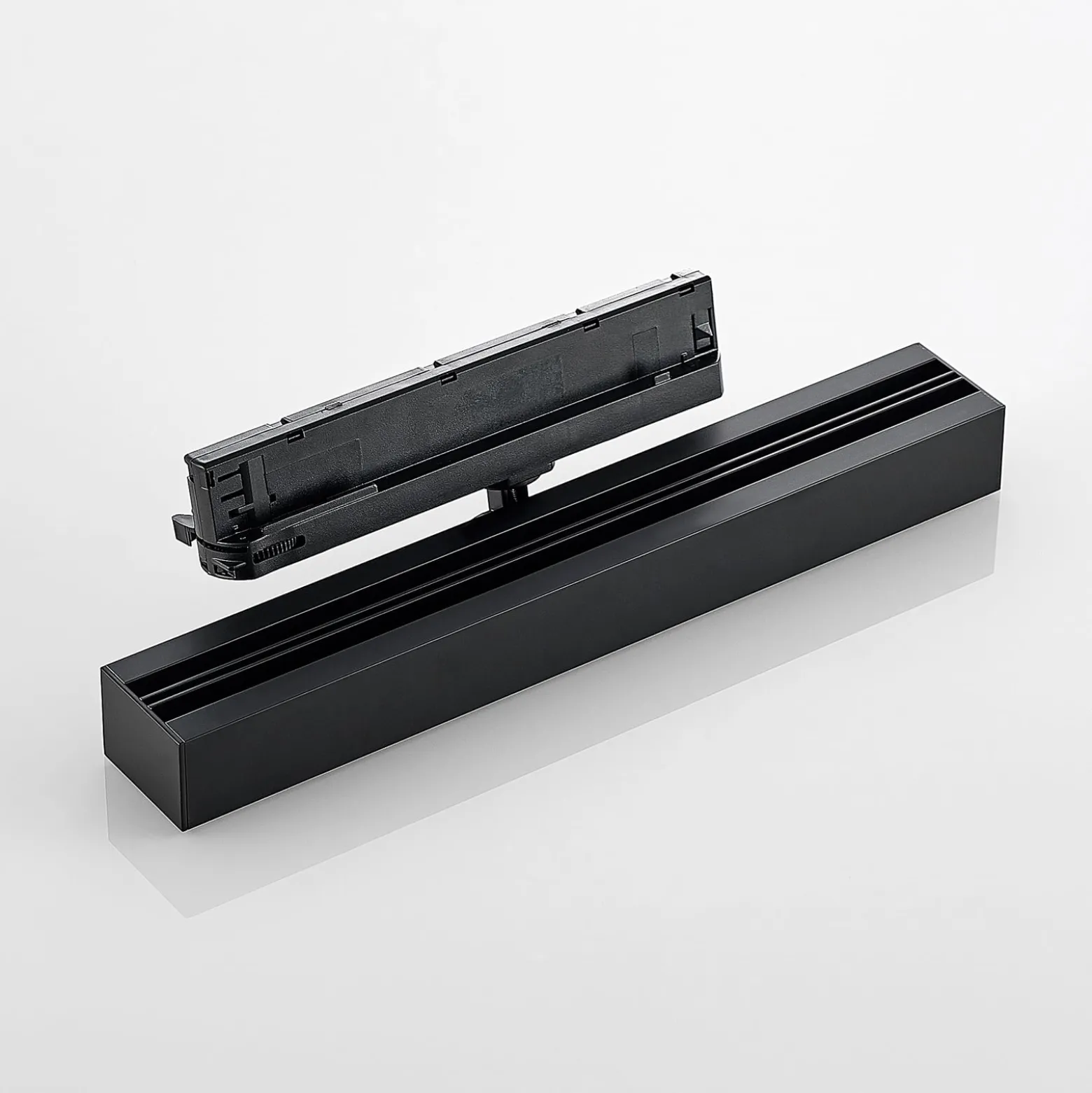 Arcchio Millay LED-kiskovalaisin musta 4000K