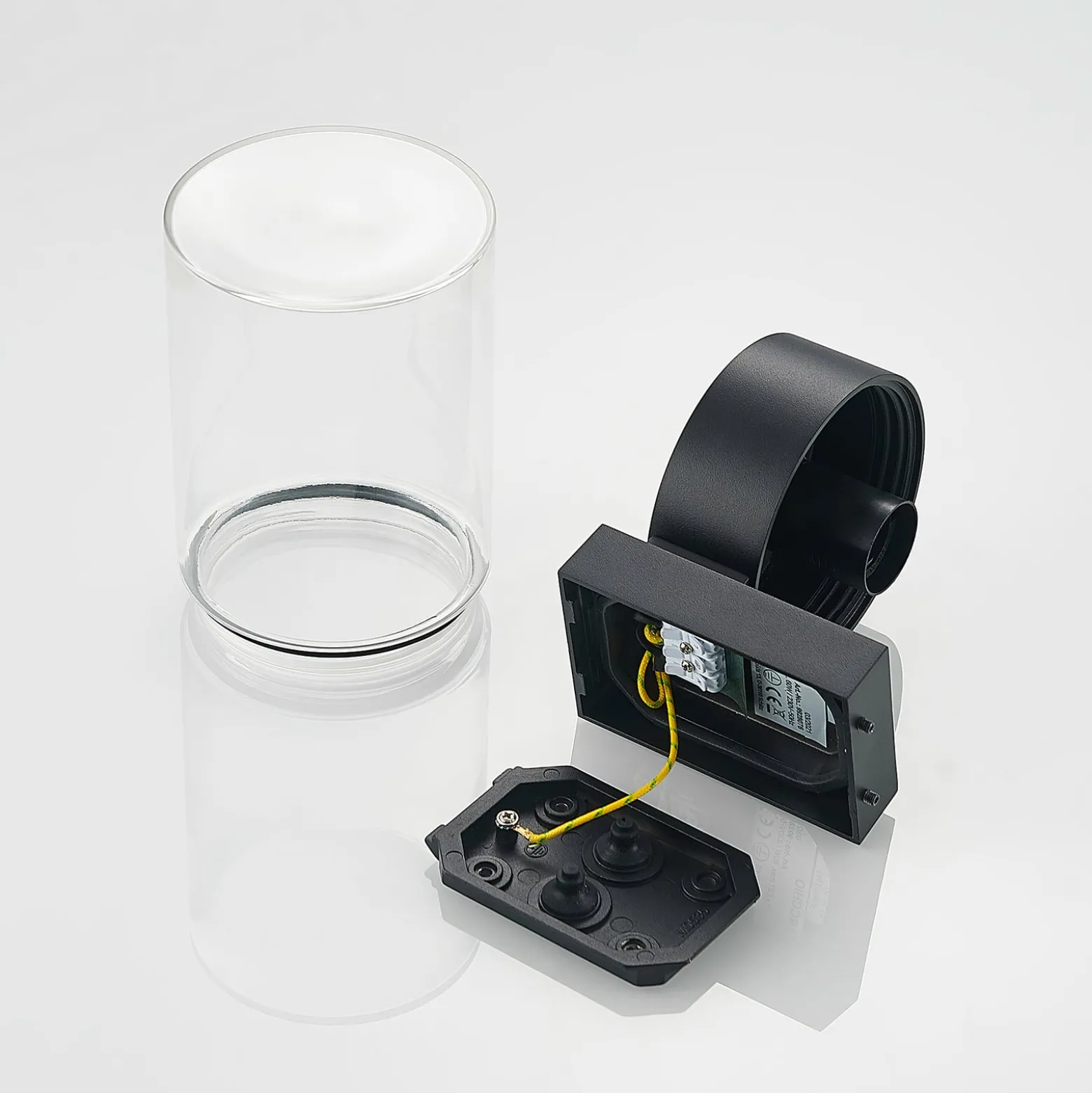Arcchio ulkoseinävalaisin Liljana, musta, 21 cm, IP65, lasi