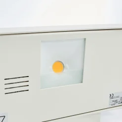 Artemide Surf 300 - Desig-LED-seinävalaisin