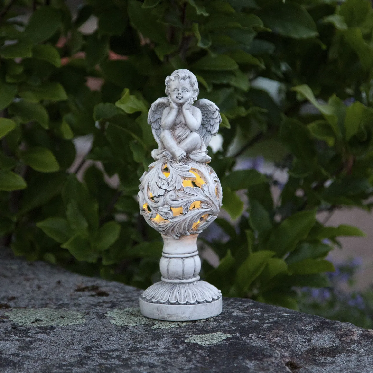 Aurinkokäyttöinen Angel-LED-valaisin