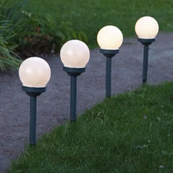 Aurinkokäyttöinen Globus-LED-pollarivalaisin 4 kpl