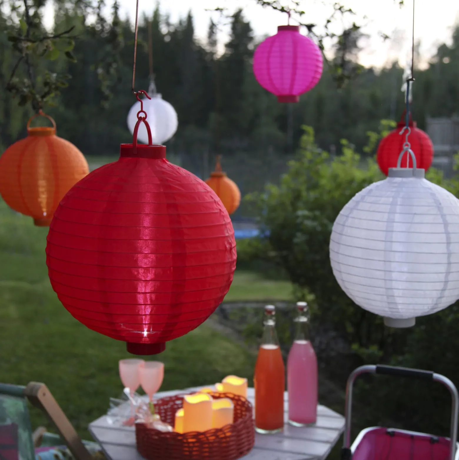 Aurinkokäyttöinen LED-lyhty Jerrit, 20 cm, valk.
