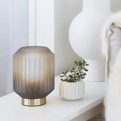 Beacon pöytävalaisin Clancy, savunharmaa lasivarjostin, korkeus 17 cm