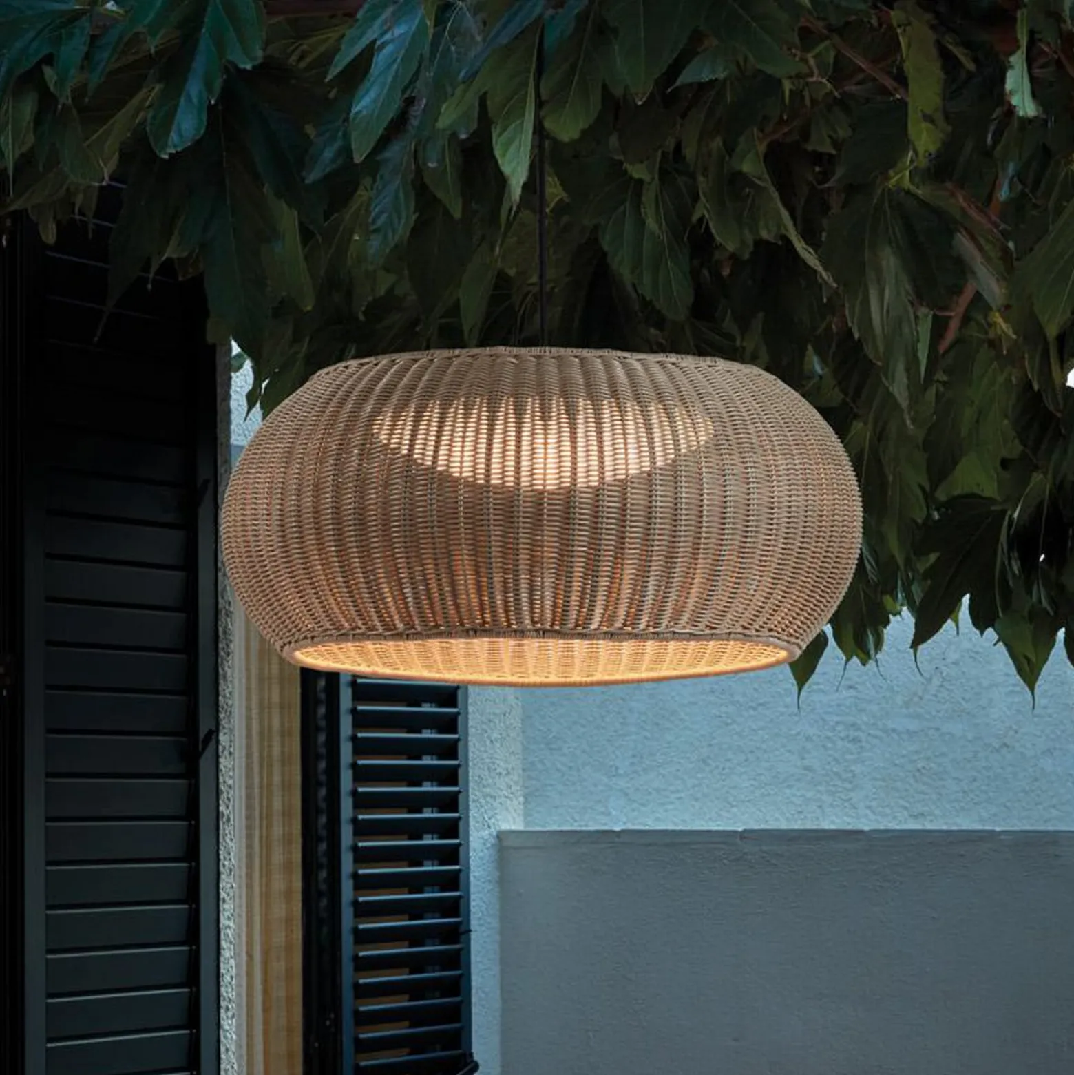 Bover LED-ulkoriippuvalaisin Perris, ruskea/beige, Ø 47 cm