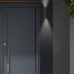 Brügge-LED-ulkoseinävalaisin, ylös/alas, musta, 4 000 K, IP44