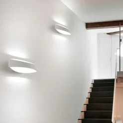 Bridge - LED-seinävalaisin painevalettua alumiinia