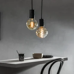 Calex Bilbao -LED-lamppu E27 4W him. 1 800 K kulta