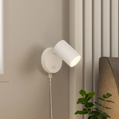 CAN TILT seinäkohdevalaisin, valkoinen, Ø 10 cm, metalli, kytkin, USB