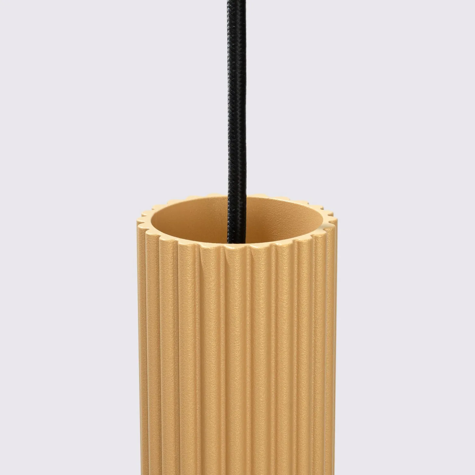 Carbon-riippuvalaisin, kullanvärinen, Ø 6 cm, alumiini