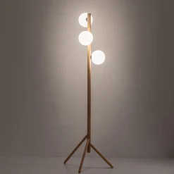 Estera lattiavalaisin, opaalilasi, puurunko, 132 cm, 3-valo, 3 valoa