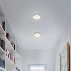 Flame Star LED-kattovalaisin, Ø 15,7 cm, hopea