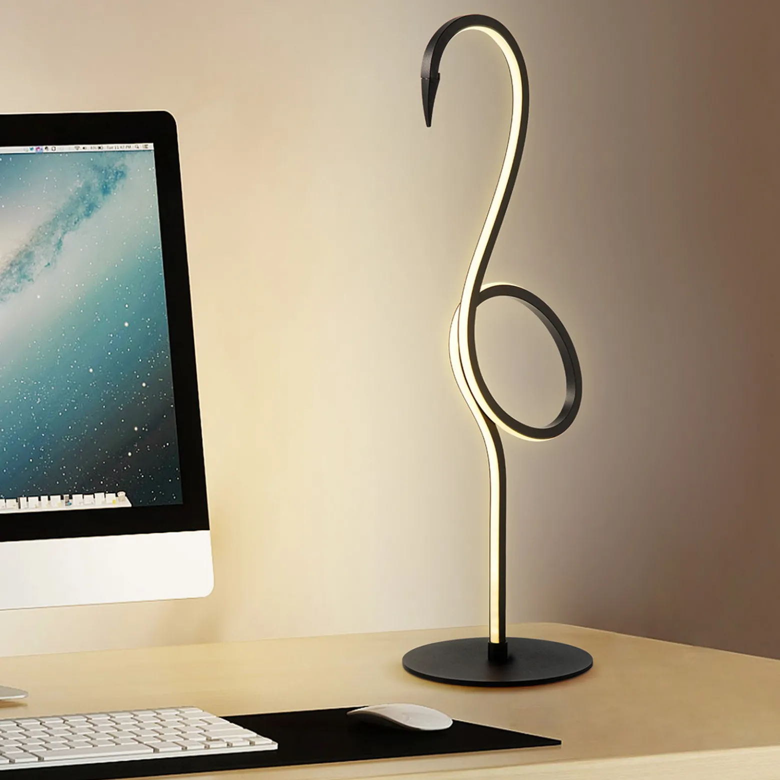 Flamingo LED-pöytävalaisin, musta, metallia, 50 cm korkea