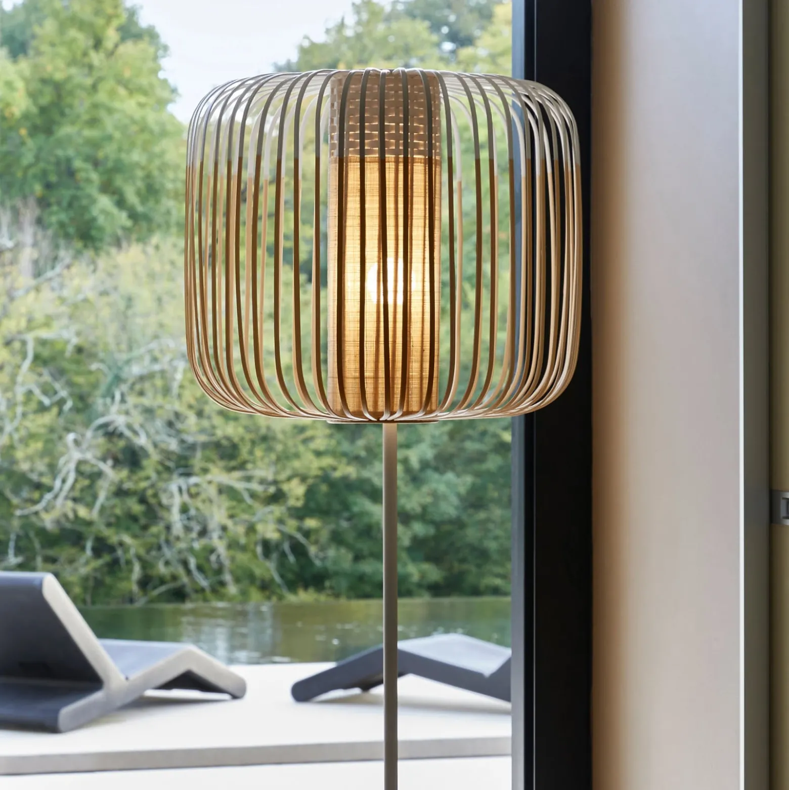 Forestier Bamboo Light -lattiavalo valkoinen
