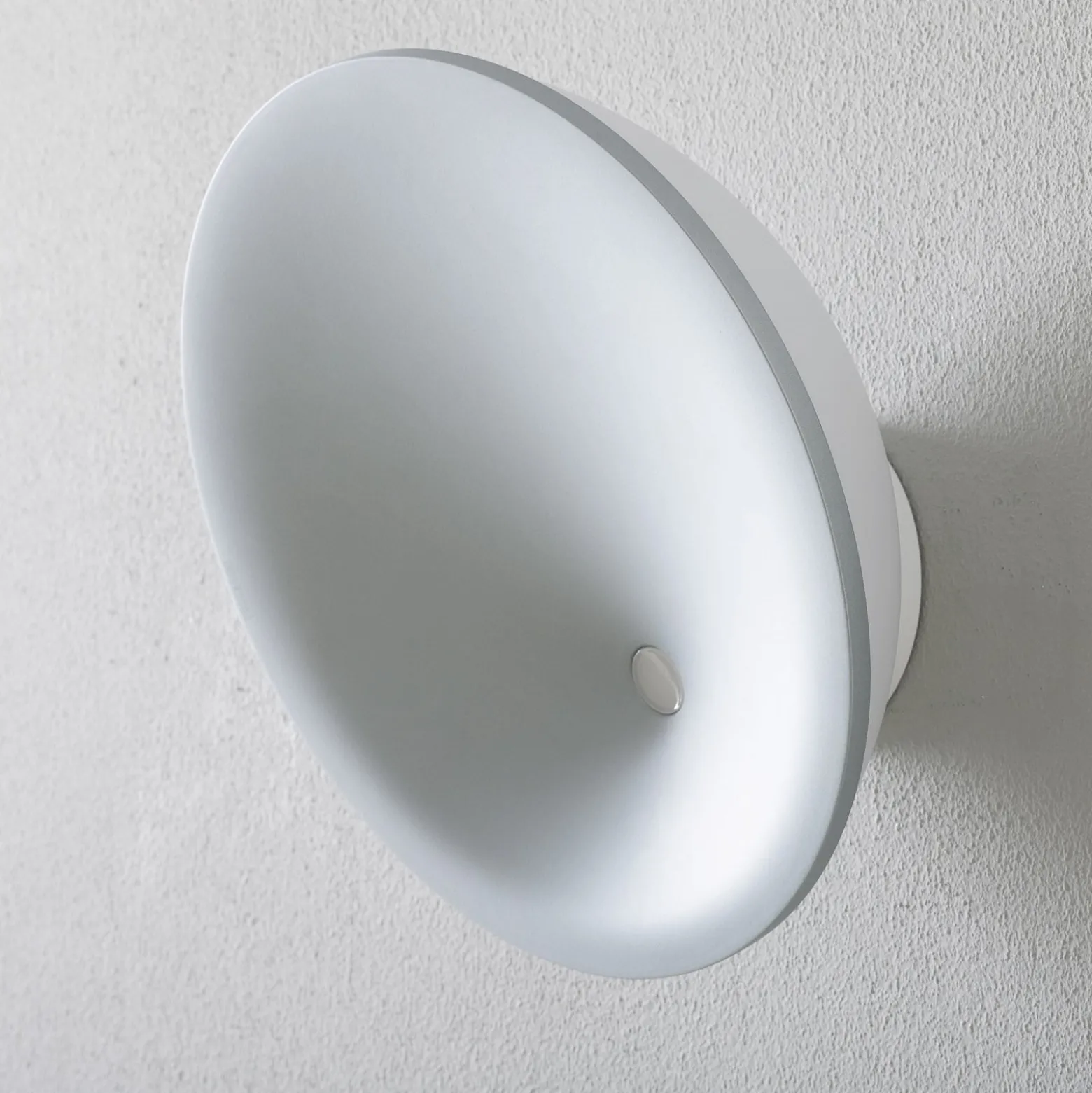 Foscarini Beep grande LED-seinävalaisin, 30 cm