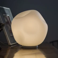 Foscarini pöytävalaisin Hoba Midi, Ø 19 cm, himmennettävä, lasi