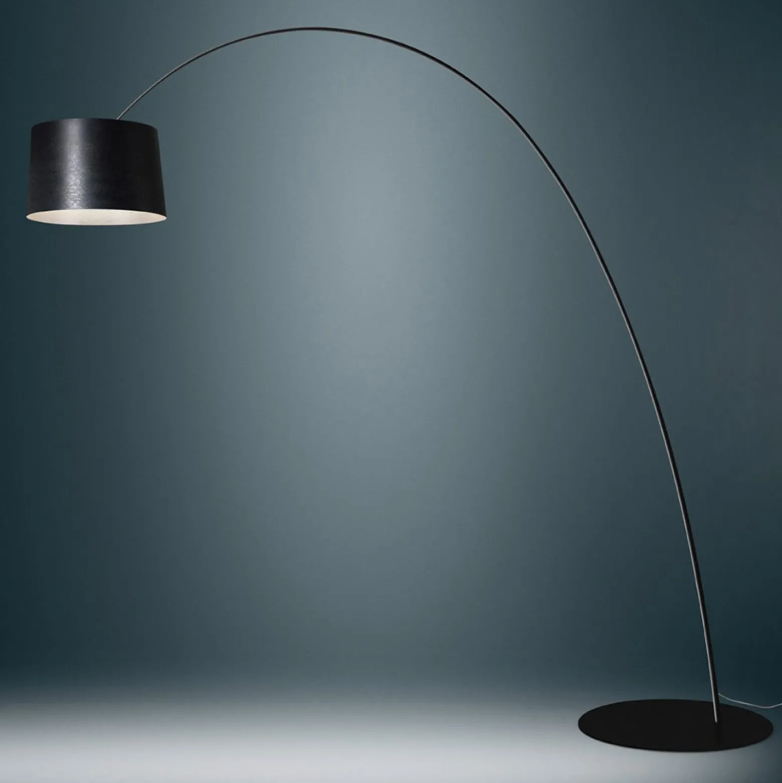 Foscarini Twiggy Elle MyLight -lattiavalo, musta