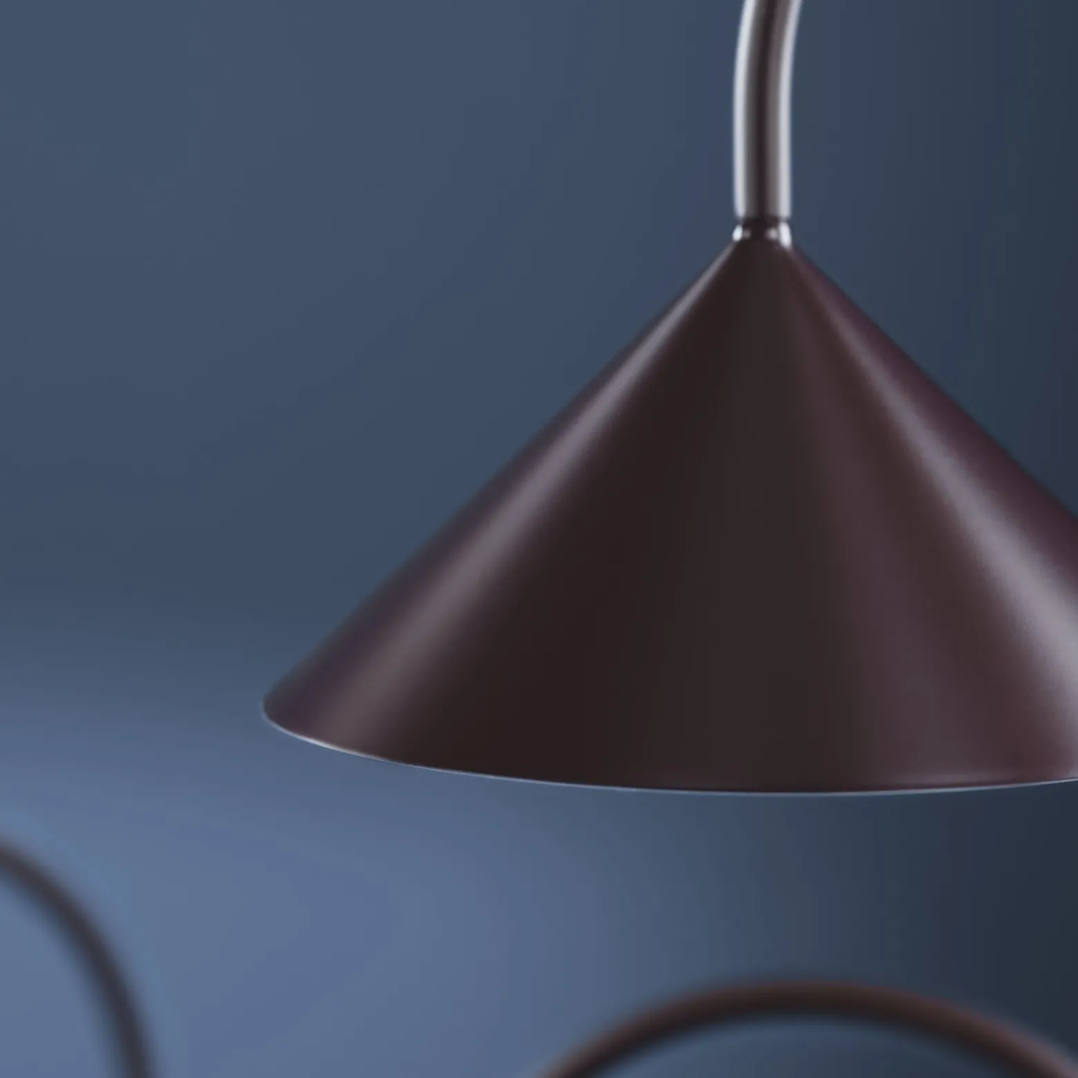 FRANDSEN LED-akkukäyttöinen pöytälamppu Grasp, punainen, korkeus 47 cm, metalli
