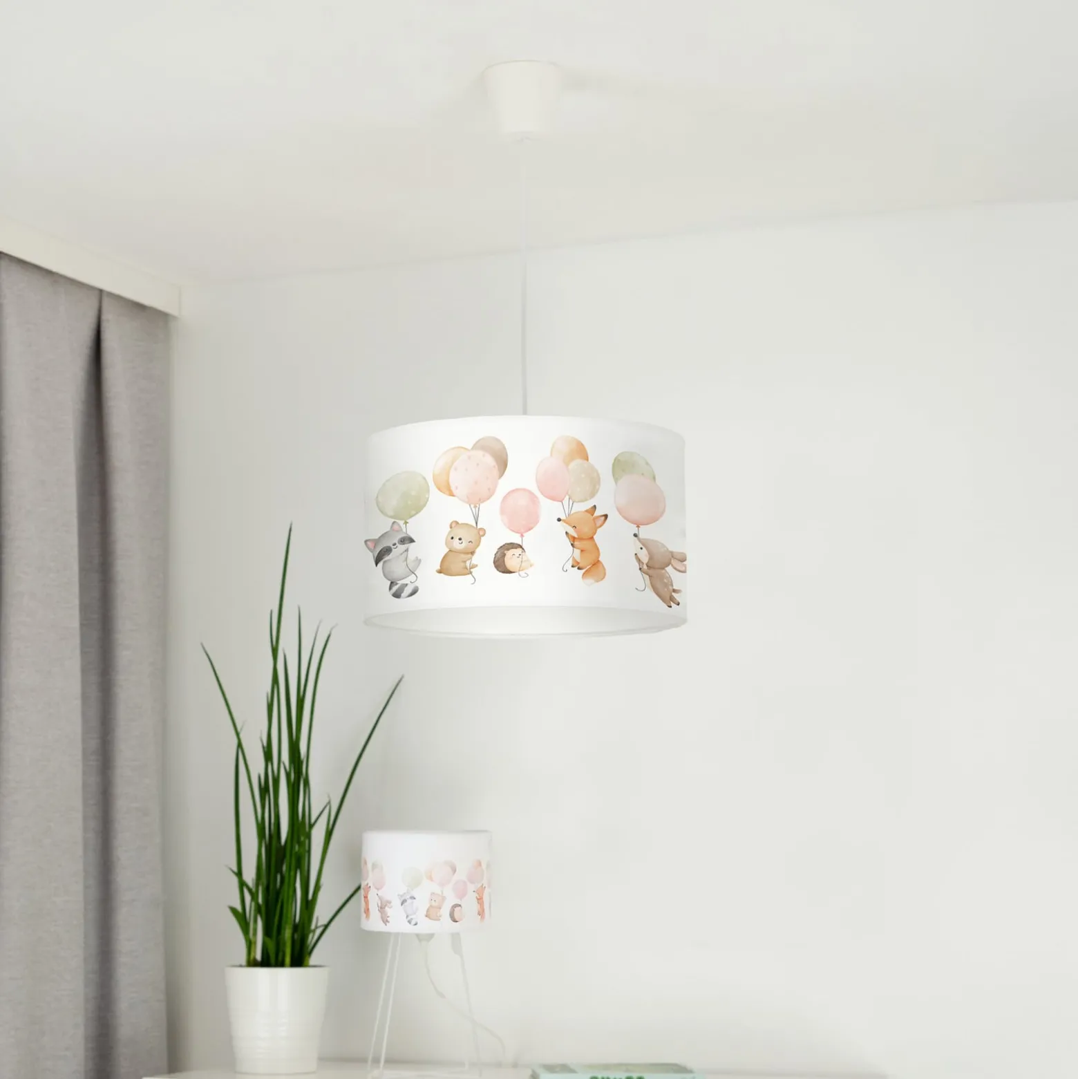 Freddy-riippuvalaisin, Ø 35 cm, kangas, värikäs, eläimet, E27