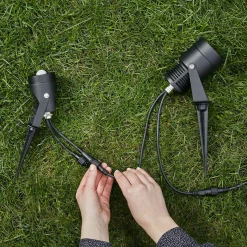 Garden 24 LED-kohdevalaisin, musta, 6 wattia