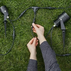 Garden 24 LED-kohdevalaisin, musta, 6 wattia