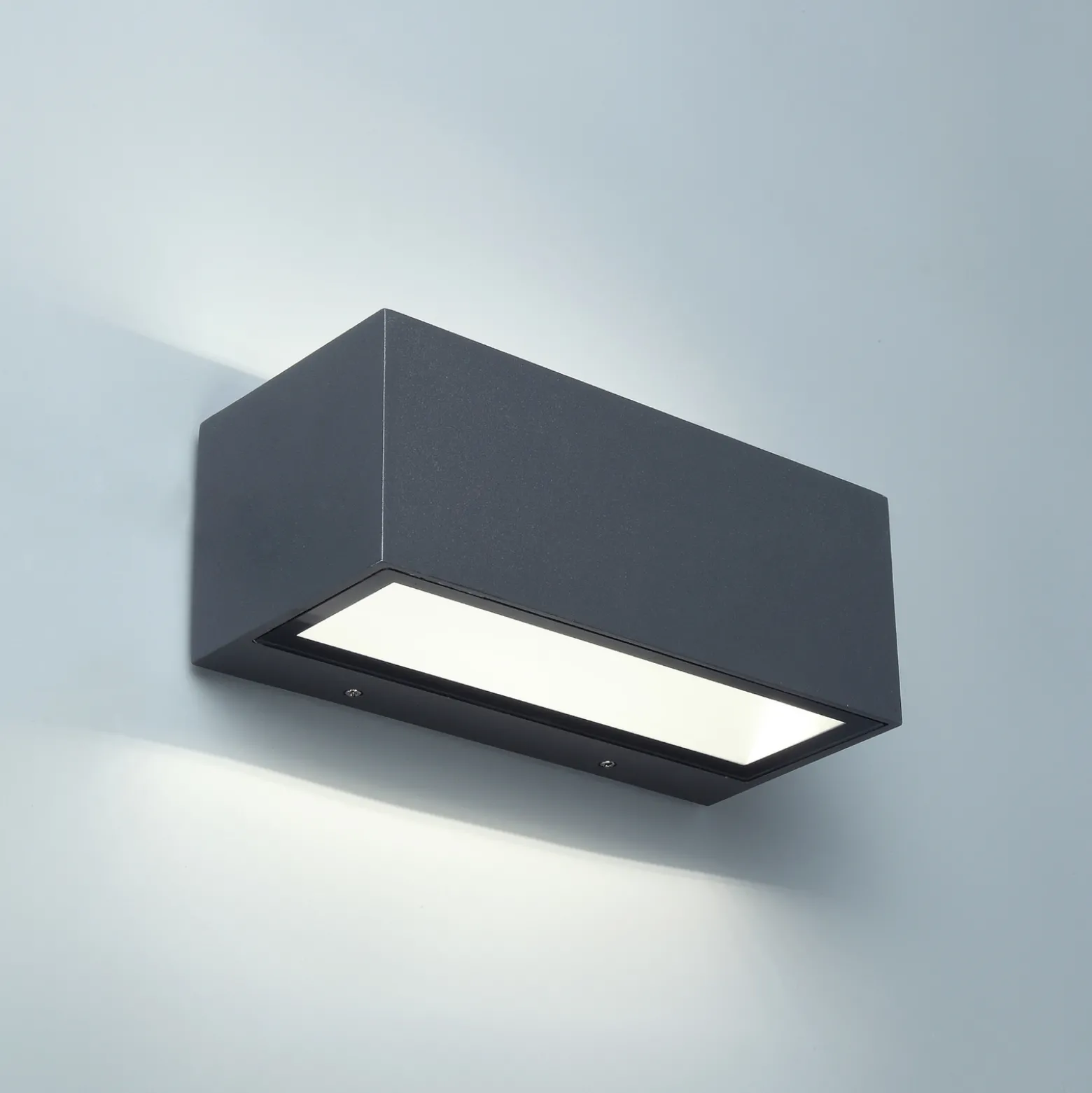GEMINI-LED-ulkoseinälamppu, tummanharmaa, 22 cm, IP54, ylös/alas