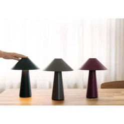 Globen Lighting Akkukäyttöinen pöytävalaisin Cannes, musta 26 cm IP44