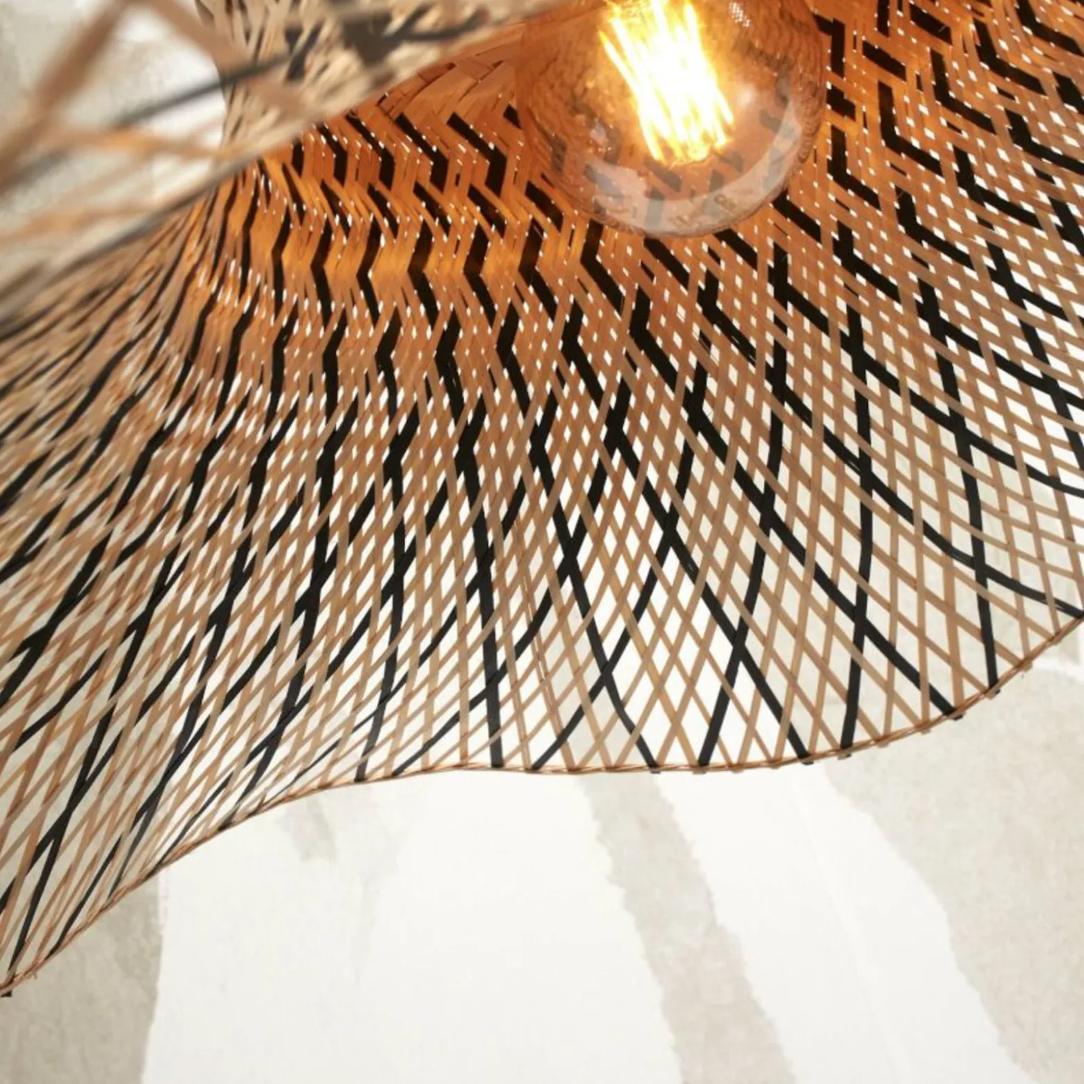 GOOD & MOJO Ibiza kattovalaisin Ø 65cm luonnollinen/musta