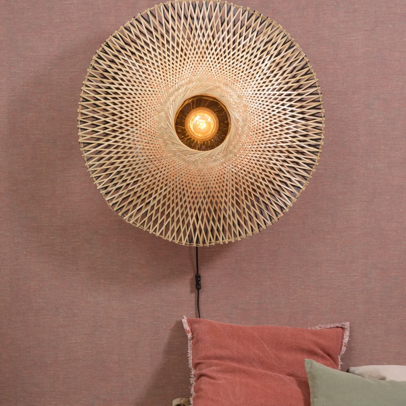 GOOD & MOJO Kalimantan seinä, luonnollinen/musta, Ø 87cm