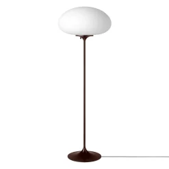 Gubi Stemlite-lattiavalaisin, musta-punainen, korkeus 110 cm, himmennettävä