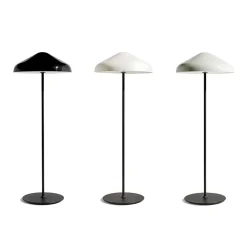 HAY Pao design -lattiavalaisin, musta