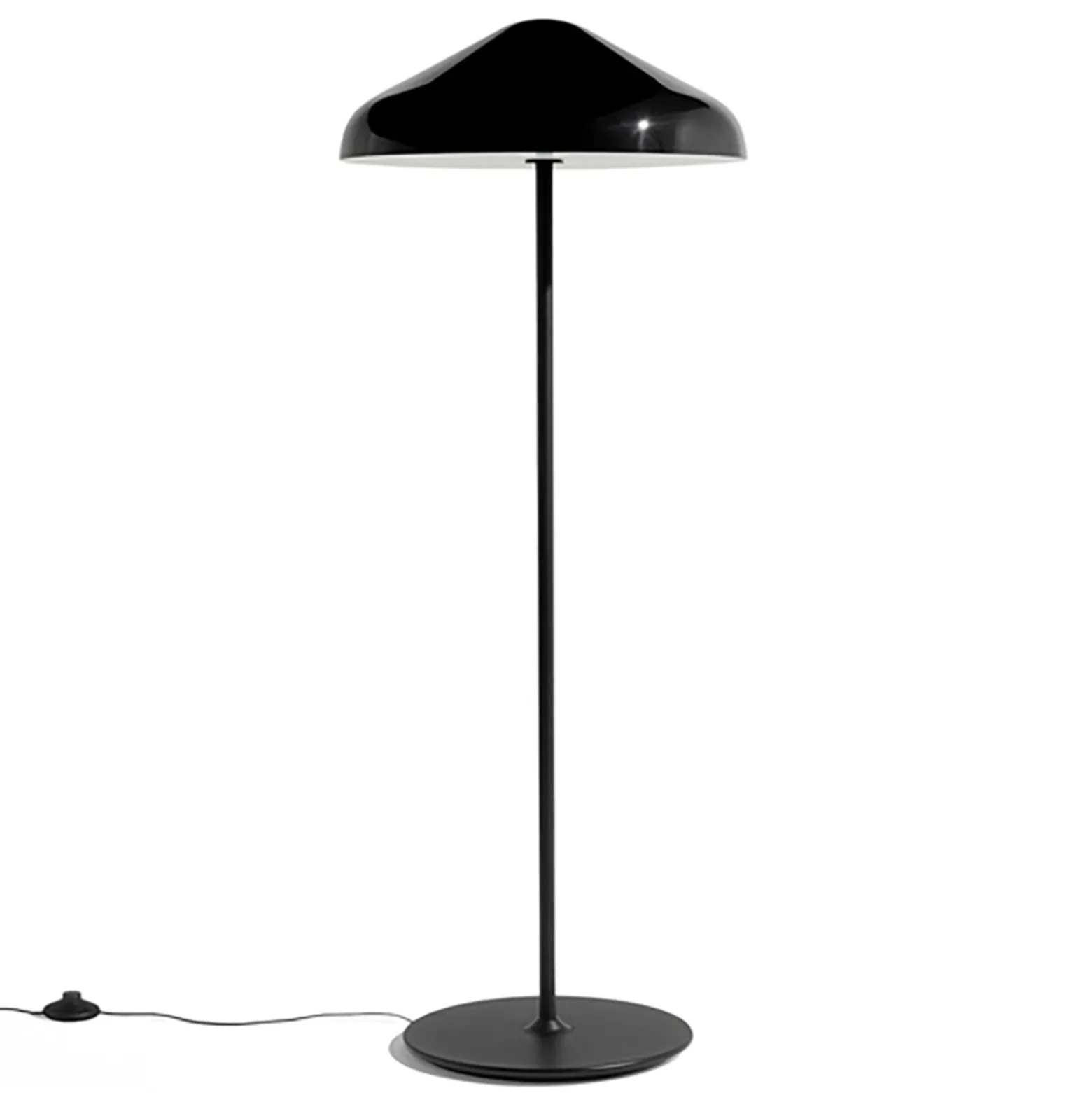 HAY Pao design -lattiavalaisin, musta