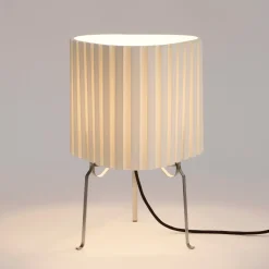 HAY-pöytälamppu Canelé, valkoinen, korkeus 37 cm, E14, tekstiili