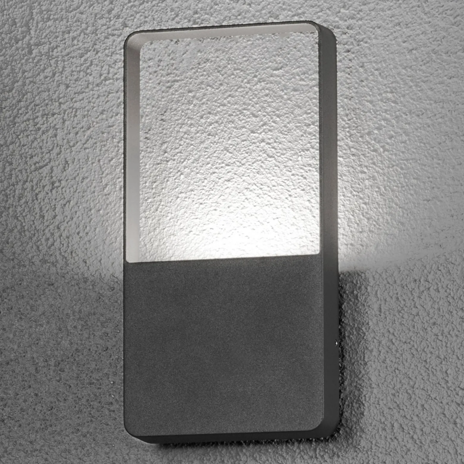 Huippumoderni LED-ulkoseinävalaisin Matera