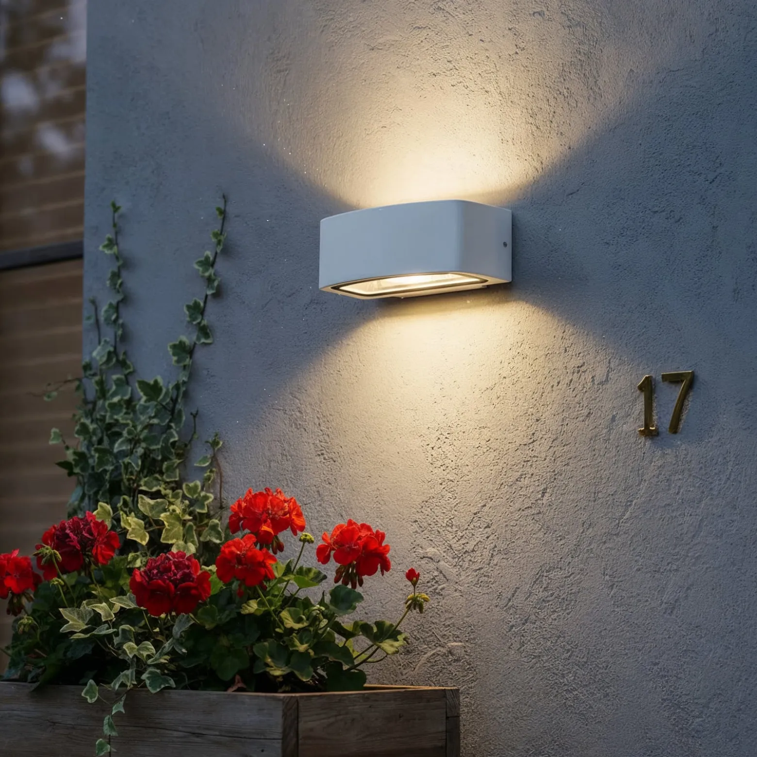 Ideal Lux ulkoseinälamppu Andromeda, valkoinen, leveys 22 cm, alumiini