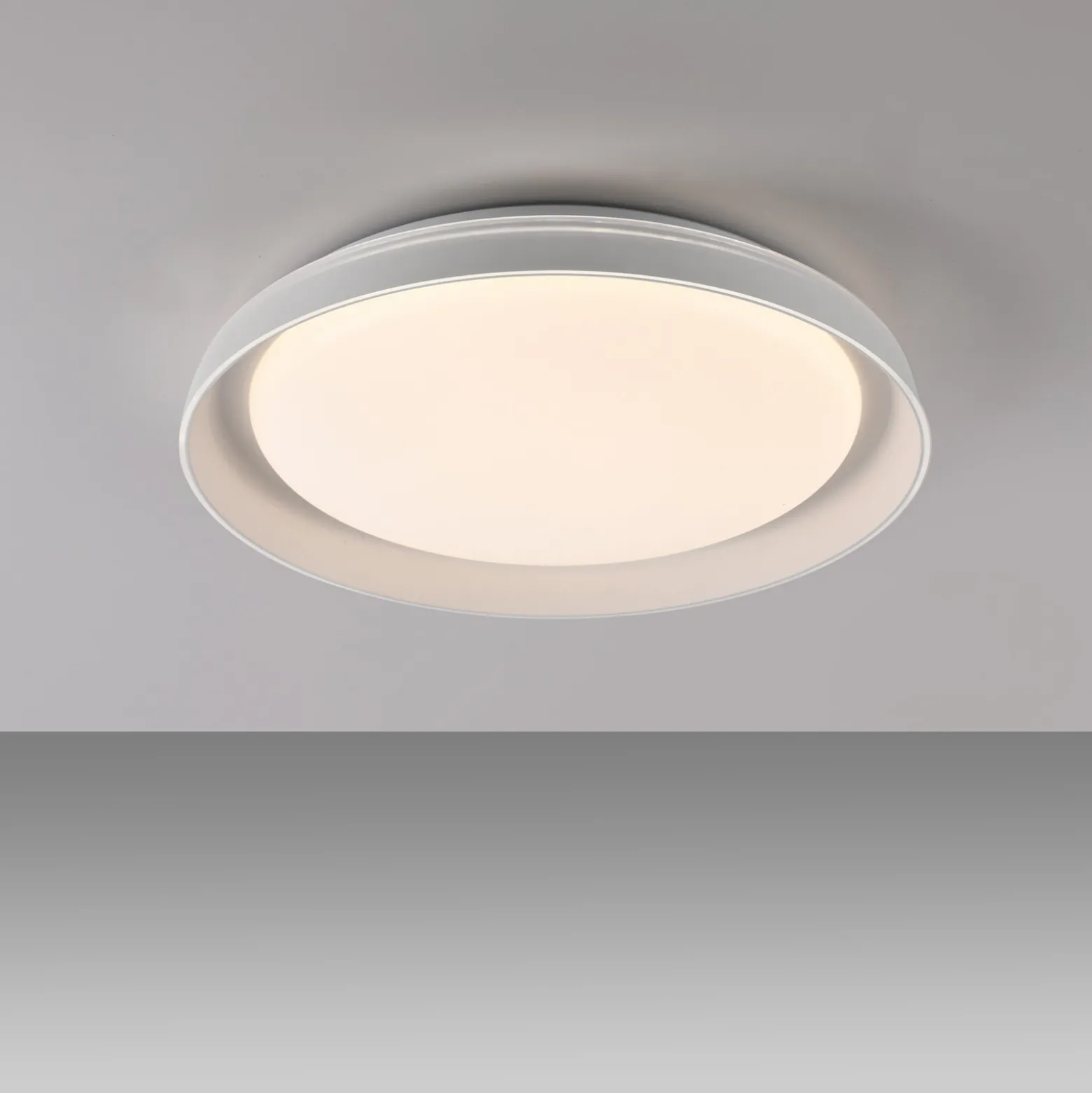 JUST LIGHT. Sati LED-kattovalaisin, muovia, valkoinen