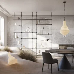 Karman ulkotilavalaisin Lady D, korkeus 89 cm, valkoinen, lasikuitua