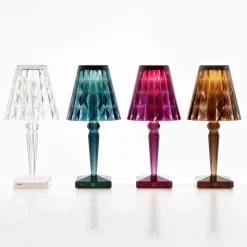 Kartell Big Battery -pöytälamppu IP54, cola