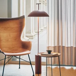 Kartell Geen-A -LED-lattiavalo, tiilenpunainen